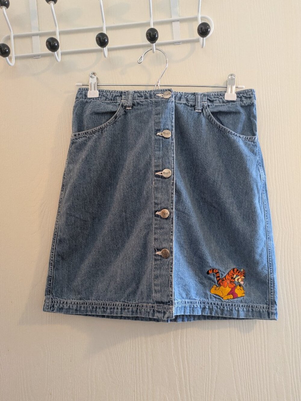 Disney Vintage Winnie the Pooh Tigger Patch Denim Button Up Skirt Size 9/10